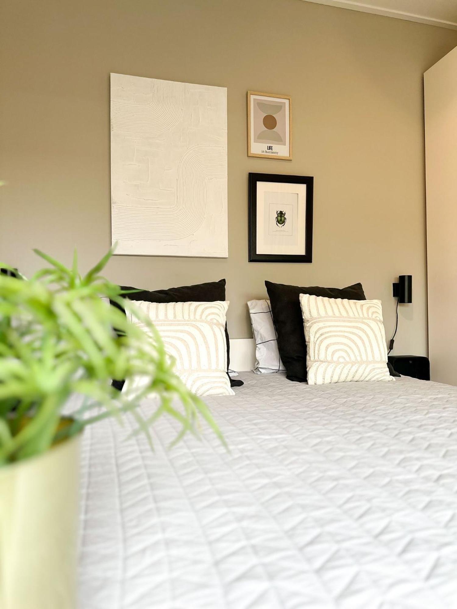 Bed & Breakfast Waterpoort - Incl Gratis Licht Ontbijt En Parking Sneek Exterior photo